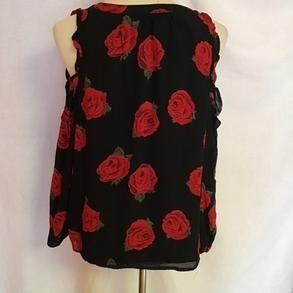 Sanctuary anthropologie gothic roses cold Shoulder top - Picture 8 of 8